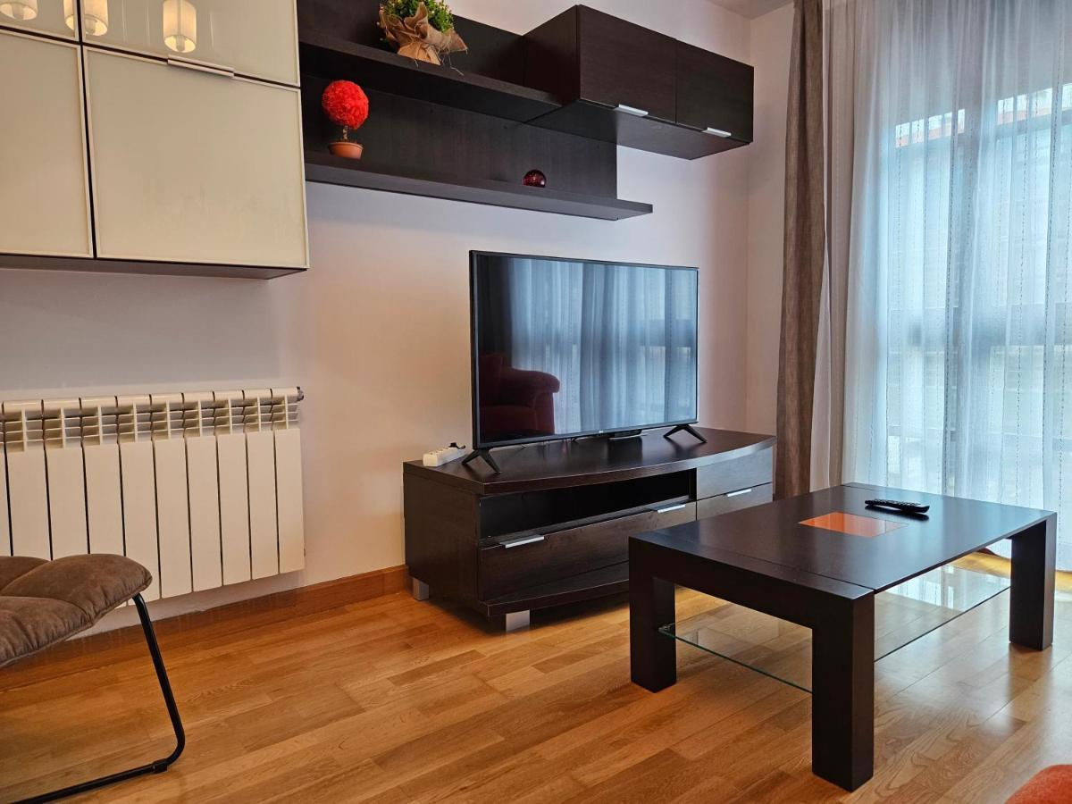 13B01 Apartamento Con Terraza Y Garaje Ribadesella Zewnętrze zdjęcie