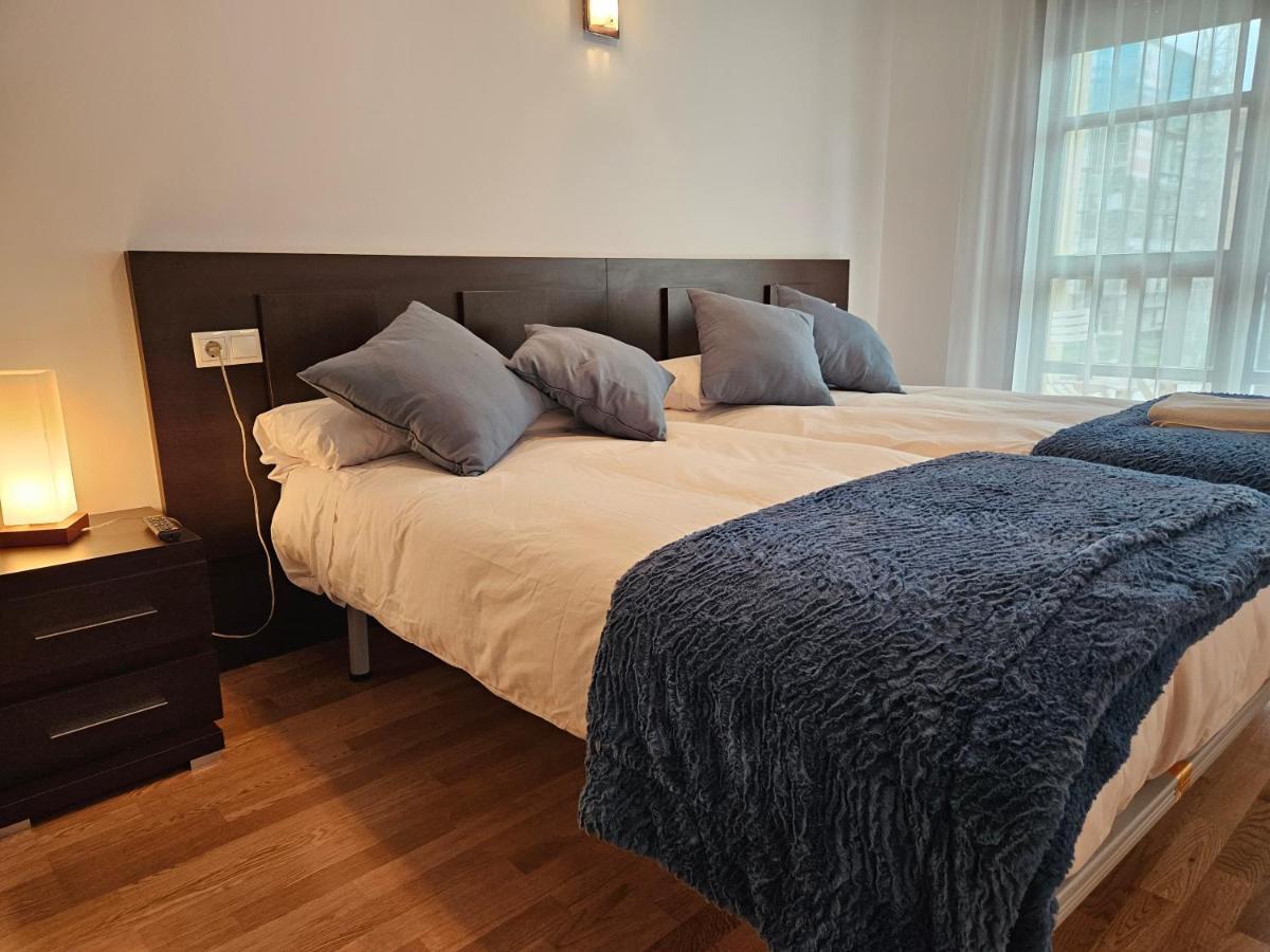 13B01 Apartamento Con Terraza Y Garaje Ribadesella Zewnętrze zdjęcie