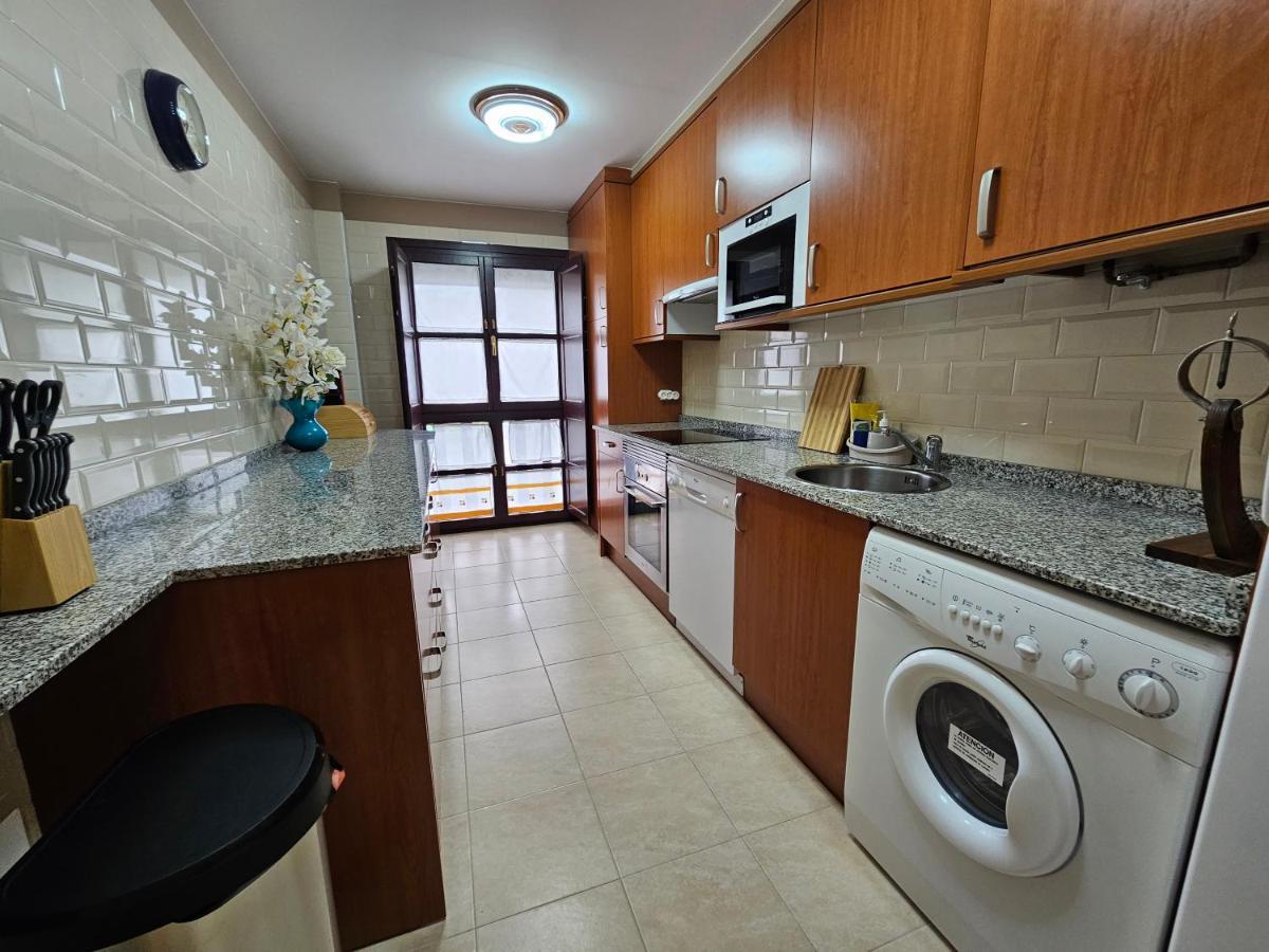 13B01 Apartamento Con Terraza Y Garaje Ribadesella Zewnętrze zdjęcie