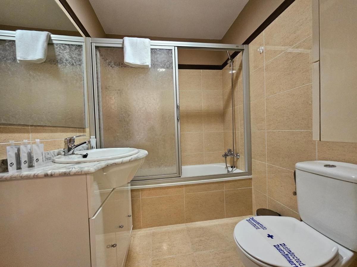 13B01 Apartamento Con Terraza Y Garaje Ribadesella Zewnętrze zdjęcie